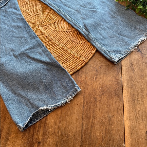 Cinch Men’s Light Blue Relaxed Fit Jeans - Picture 11 of 15